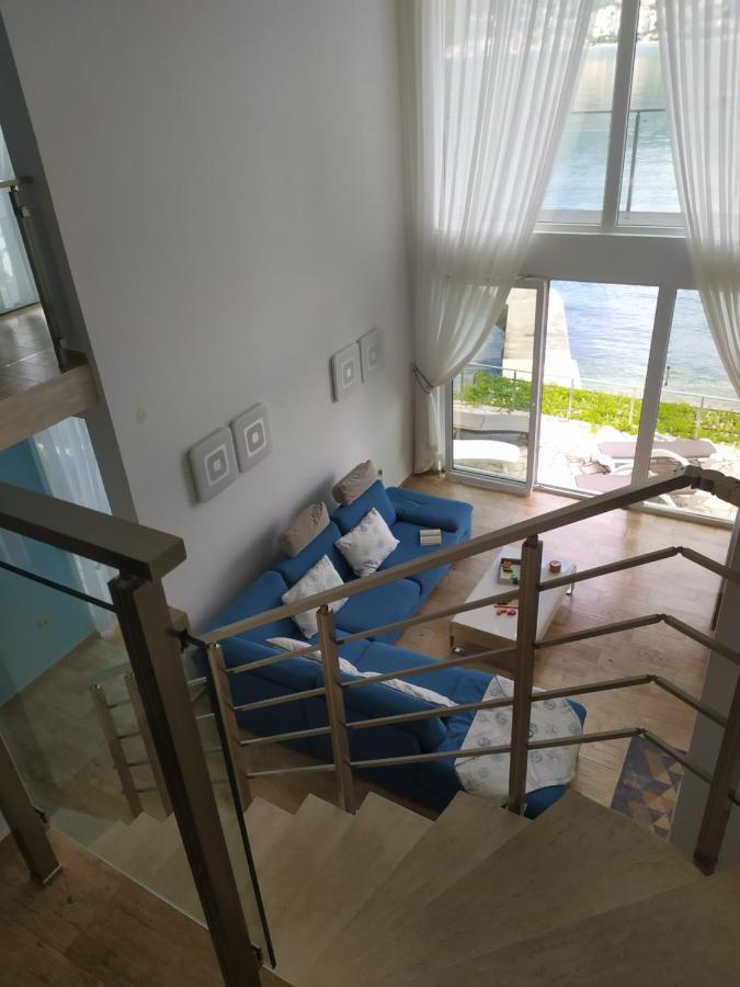 Aurora House Duplex Lejlighed Njivice Eksteriør billede