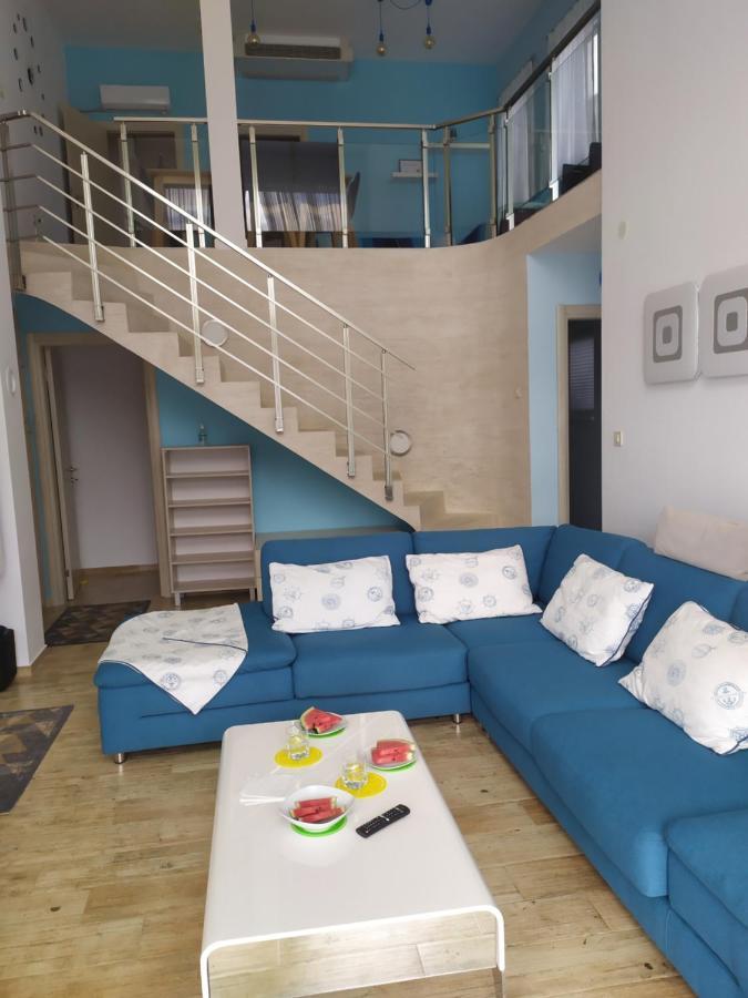 Aurora House Duplex Lejlighed Njivice Eksteriør billede