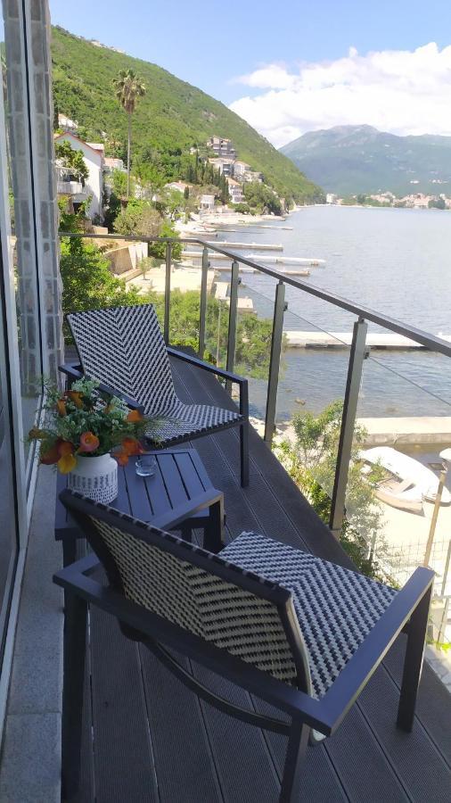 Aurora House Duplex Lejlighed Njivice Eksteriør billede